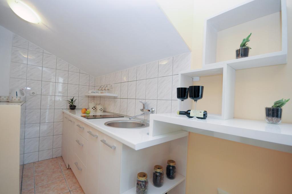 Budva Inn Guest House 部屋 写真