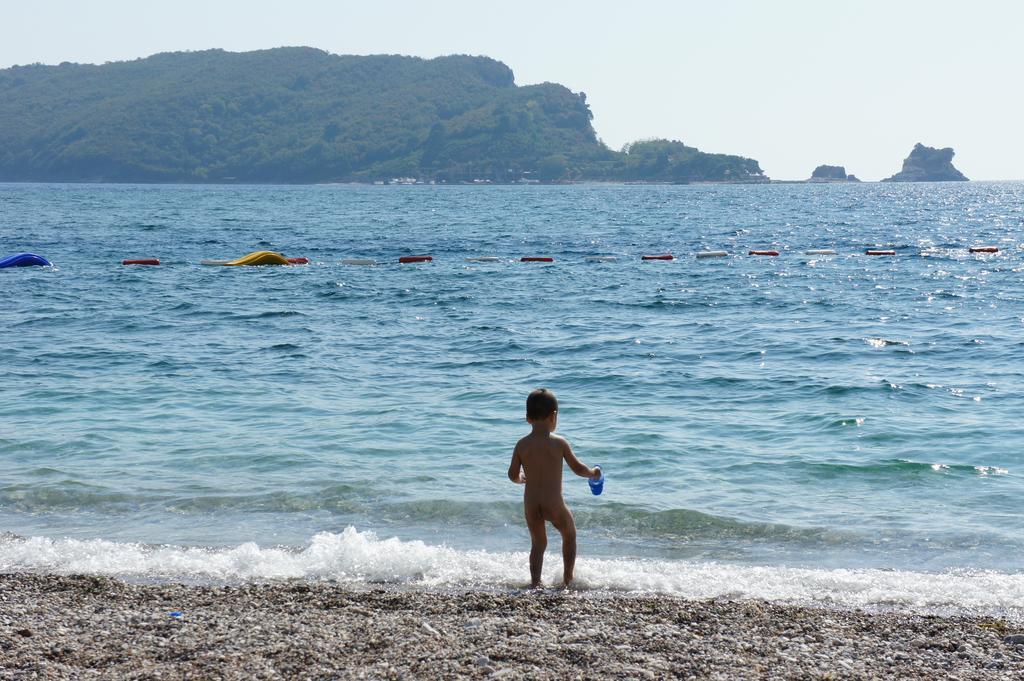 Budva Inn Guest House エクステリア 写真