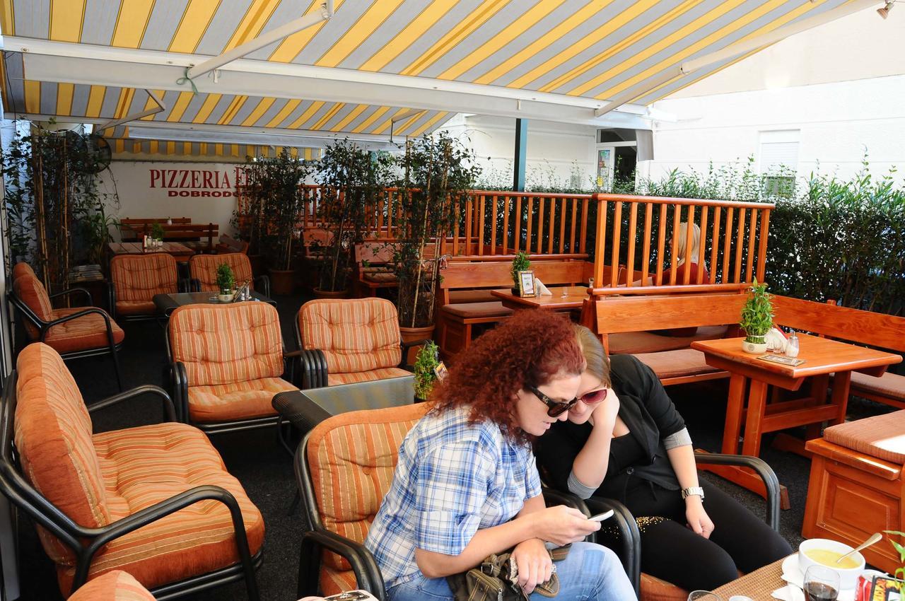 Budva Inn Guest House エクステリア 写真